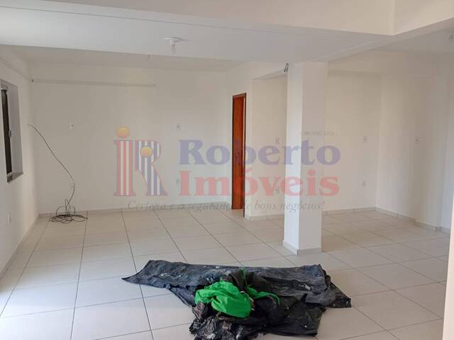 Salão Comercial para Venda em Itapoá - 4