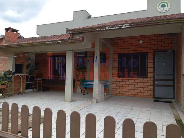 #801 - Casa para Venda em Itapoá - SC