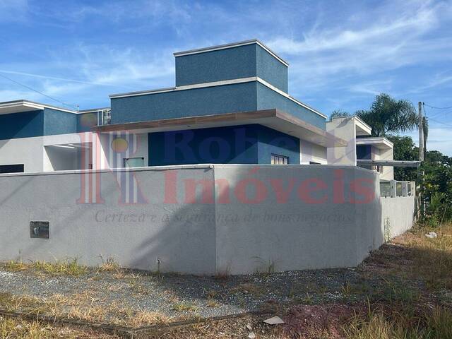 #807 - Casa para Venda em Itapoá - SC
