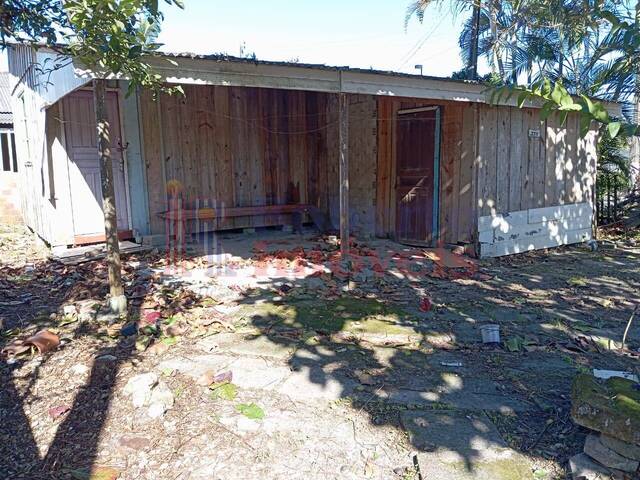 #811 - Casa para Venda em Itapoá - SC