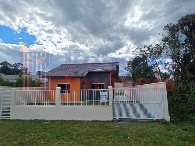 #682 - Casa para Venda em Itapoá - SC