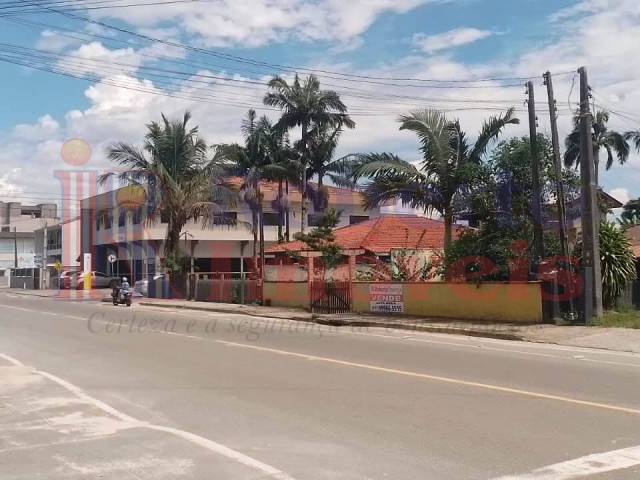 #826 - Casa para Venda em Itapoá - SC