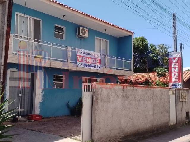 #828 - Casa para Venda em Itapoá - SC