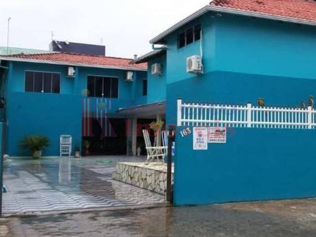 #869 - Casa para Venda em Itapoá - SC