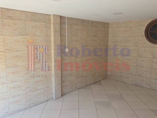 #879 - Salão Comercial para Locação em Itapoá - SC